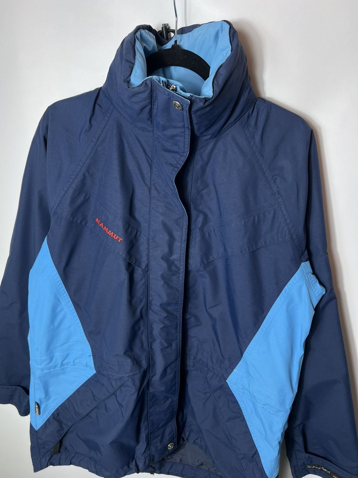 Mammut Vintage streetwear outdoor Mammut Gore-tex Jacket Size US L / EU 52-54 / 3 - 2 Thumbnail