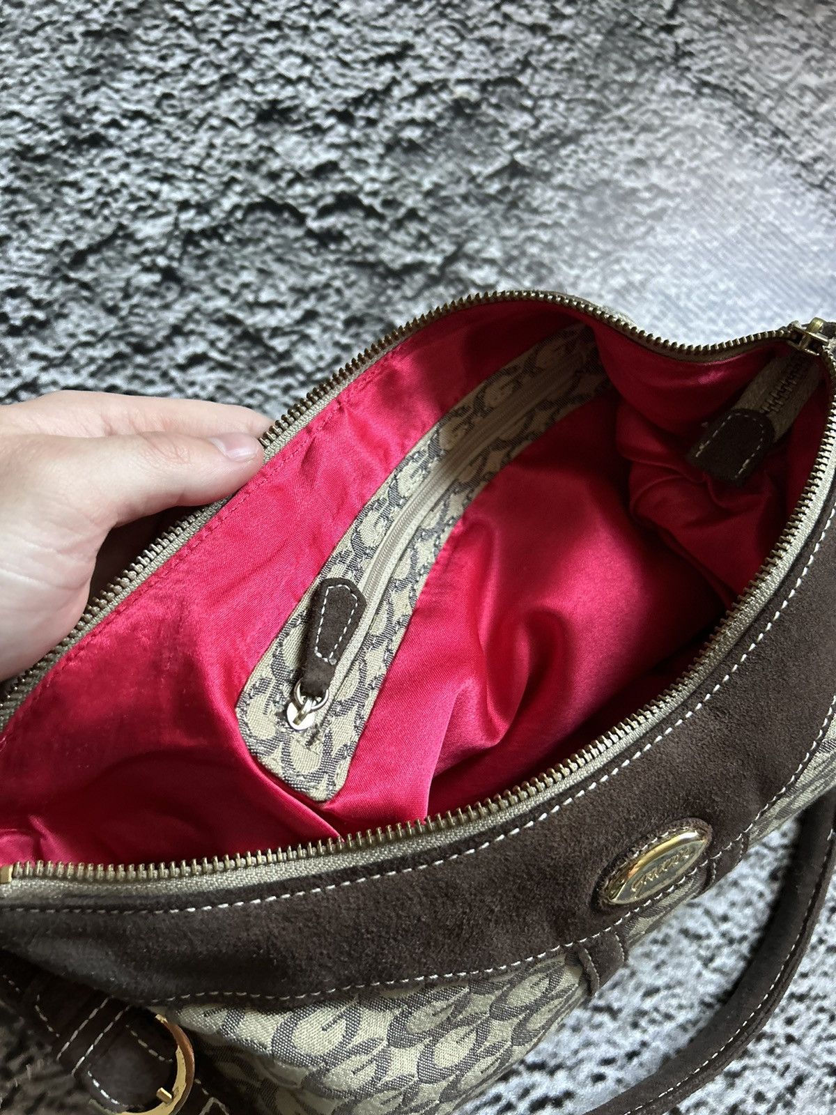 Guess × Vintage Vintage Guess monogram mini bag Size ONE SIZE - 21 Thumbnail