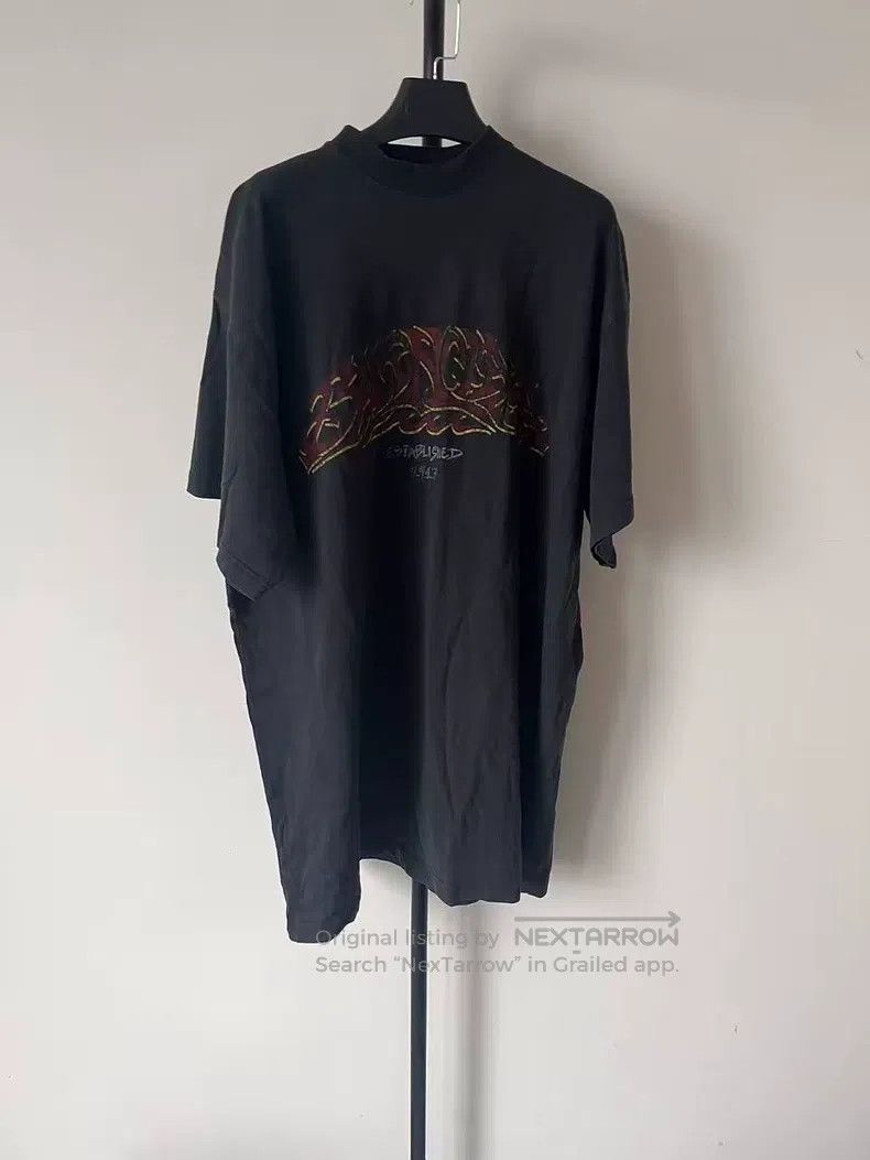 Balenciaga Balenciaga Solid Color Pattern Printed Round Neck Short Sl Size US M / EU 48-50 / 2 - 1 Thumbnail