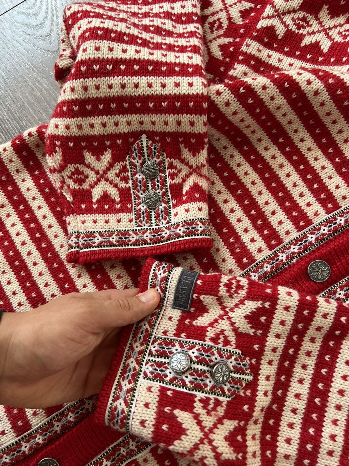 Vintage ‼️Vintage Dale Of Norway Premium Wool Button Sweater Cardigan Size US L / EU 52-54 / 3 - 18 Thumbnail
