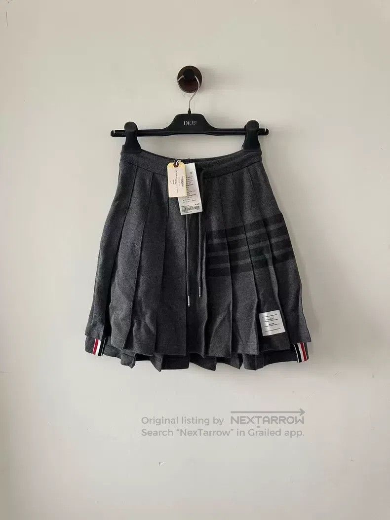 Thom Browne Thom Browne Dark gray pleated skirt Size 24" / US 00 / IT 34 - 1 Thumbnail