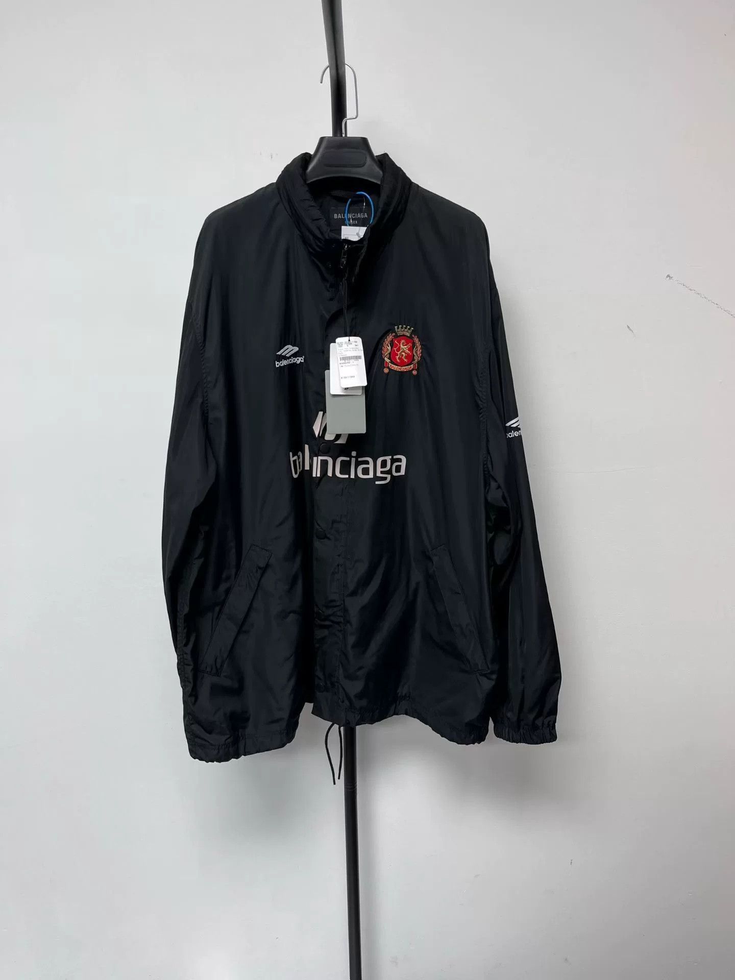 Balenciaga Balenciaga Manchester United Embroidered Jacket Size US S / EU 44-46 / 1 - 1 Thumbnail