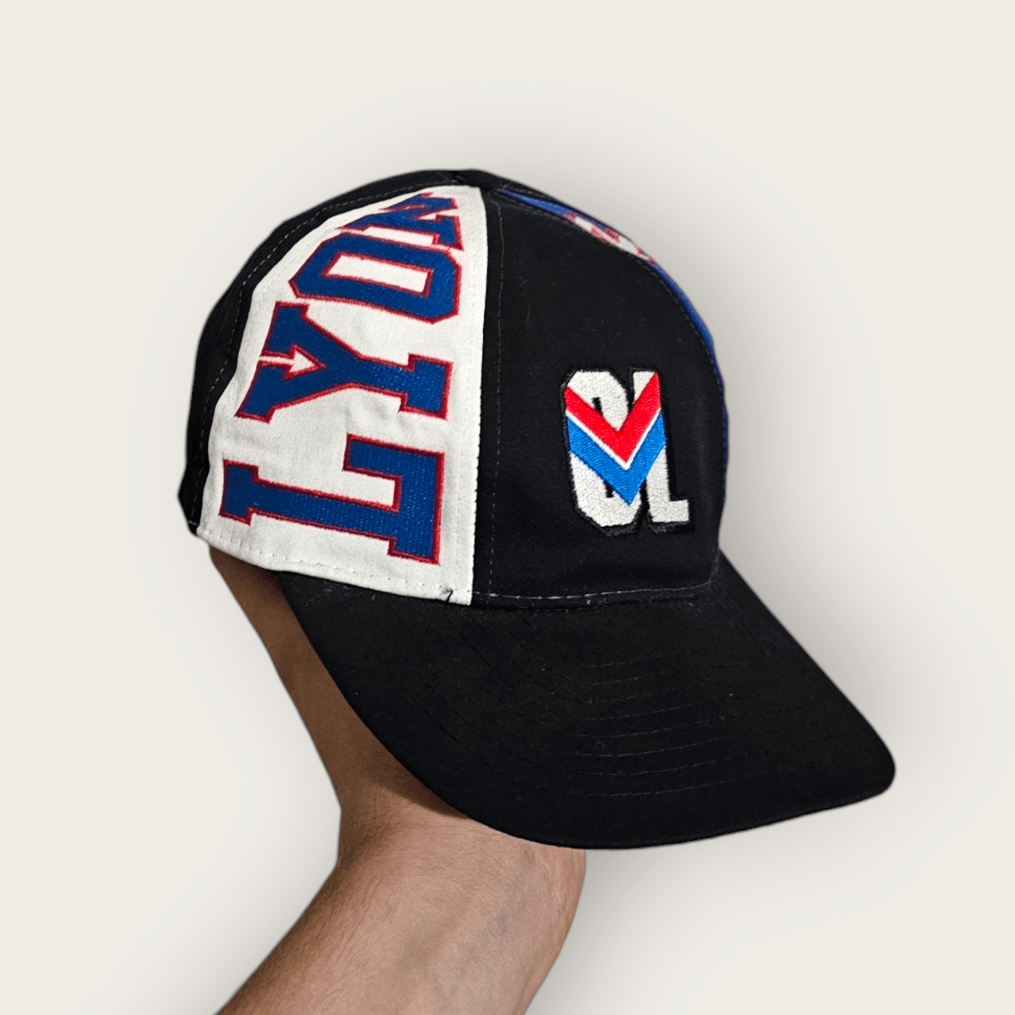 Other Olympique Lyon Vintage Hat Size ONE SIZE - 2 Thumbnail