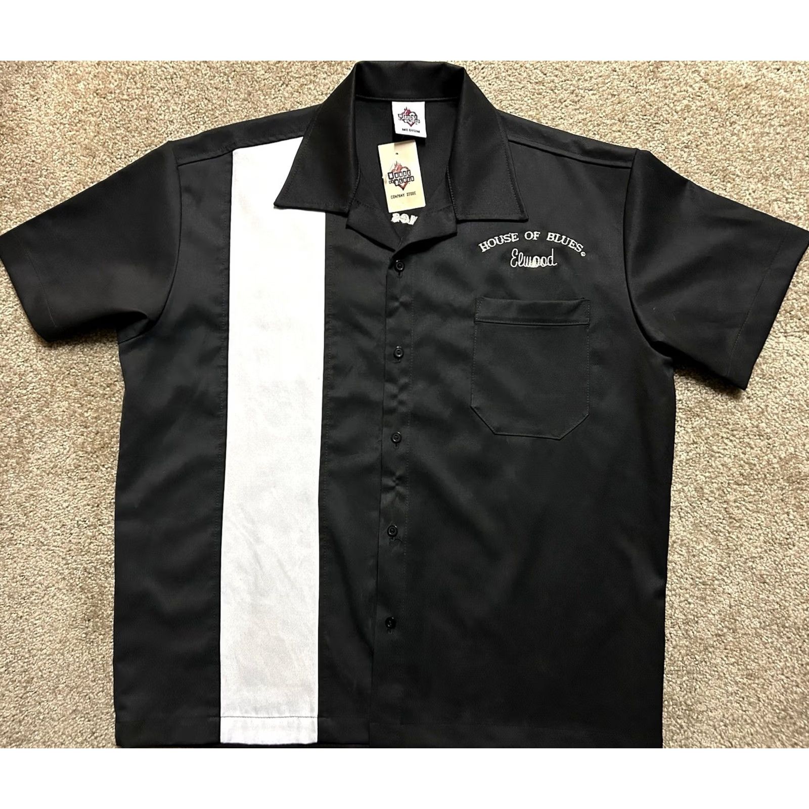 Vintage VINTAGE House of Blues Button-Up Shirt Mens M Black Short Sleeve Embroidered Pockets Solid Button-Front Classic Bl ues Brothers Bowling Elwood 90s Size US M / EU 48-50 / 2 - 3 Thumbnail