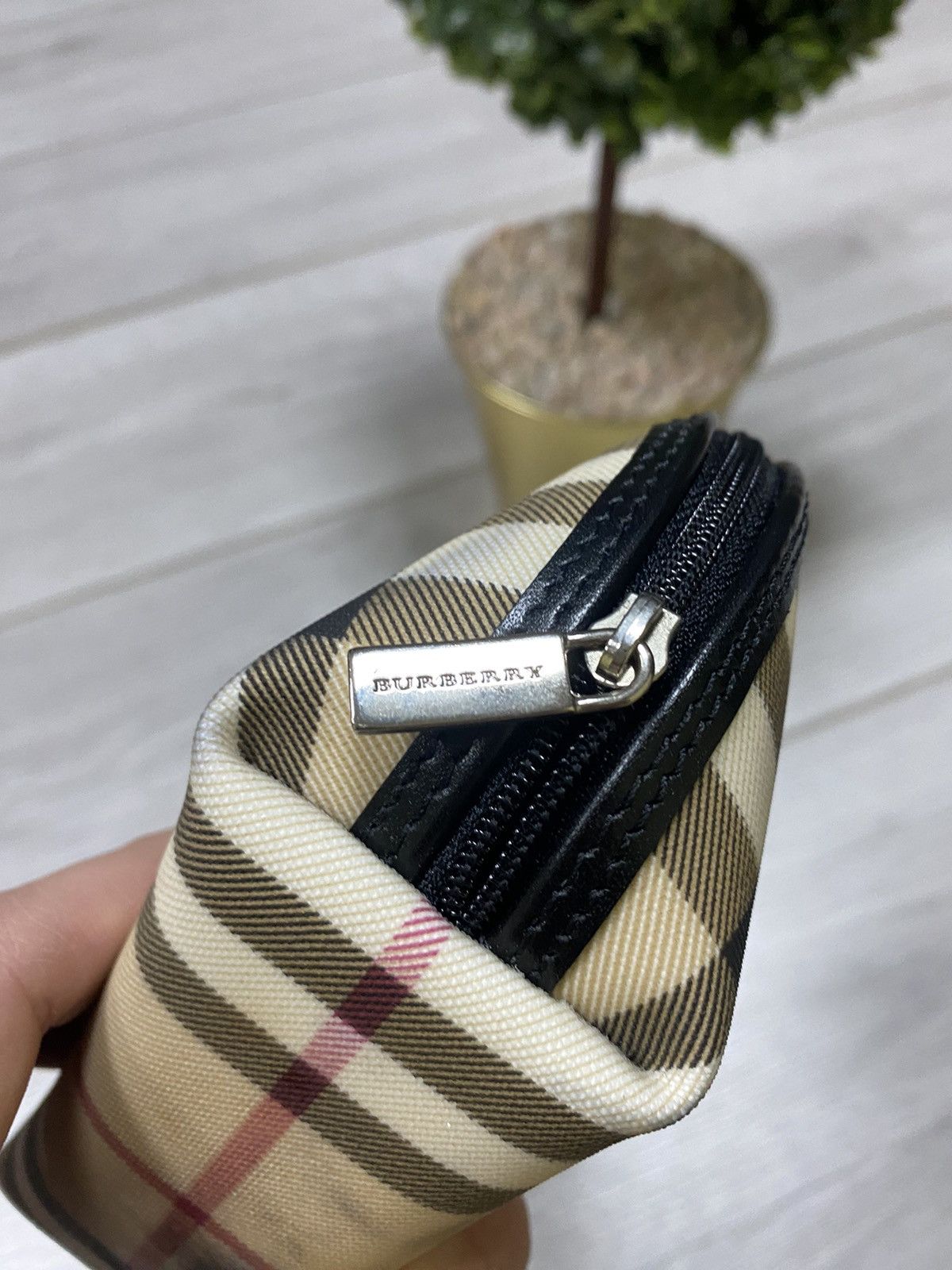 Burberry Burberry London small nova check zip bag Size ONE SIZE - 4 Thumbnail