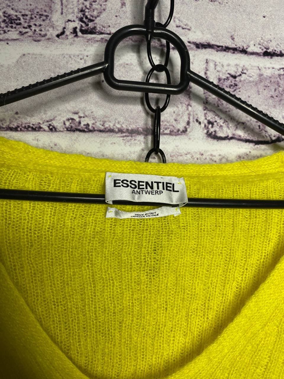 Essentiel Antwerp Womens Essentiel Antwerp sweater luxury old money Size M / US 6-8 / IT 42-44 - 2 Thumbnail
