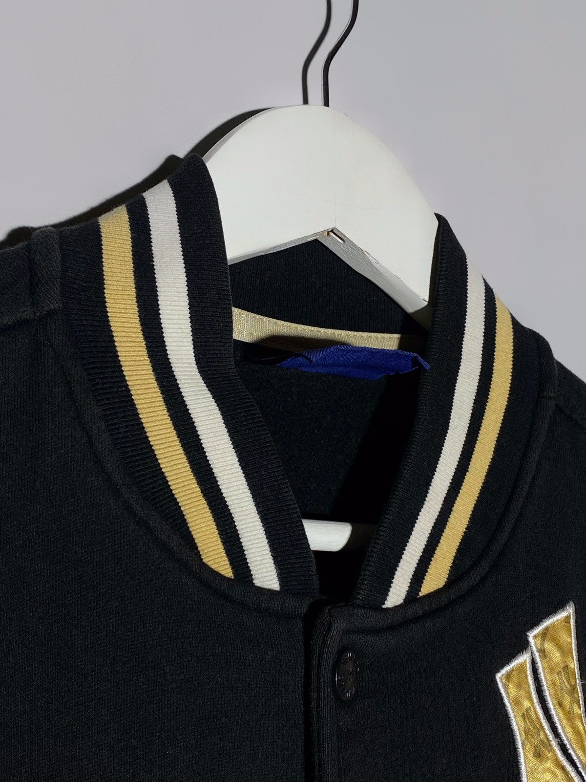 New York Yankees × Vintage Vintage 2000s New York Yankees MLB Majestic Bomber Jacket Size US S / EU 44-46 / 1 - 11 Thumbnail