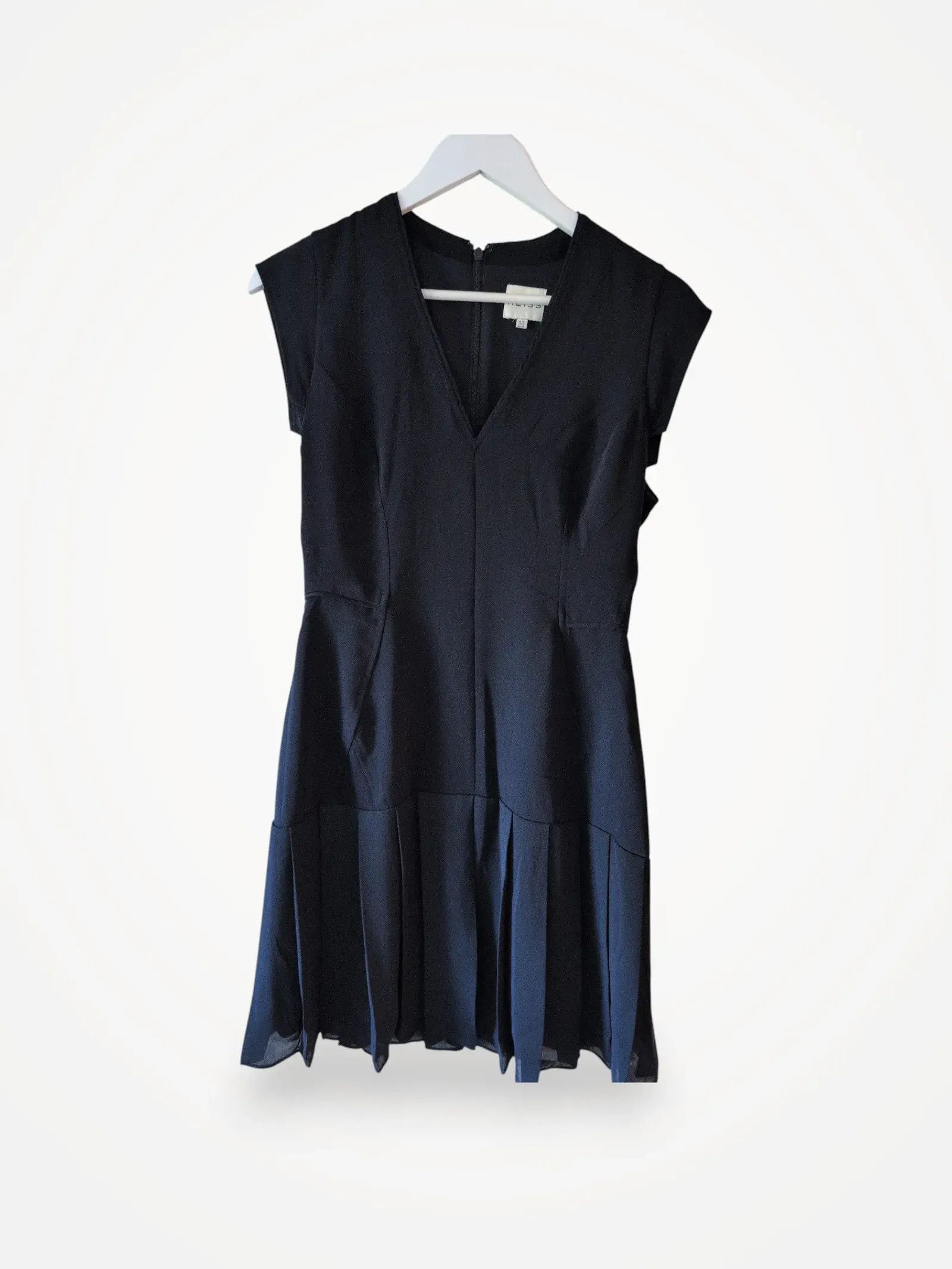Reiss Reiss Dress Size S / US 4 / IT 40 - 1 Thumbnail