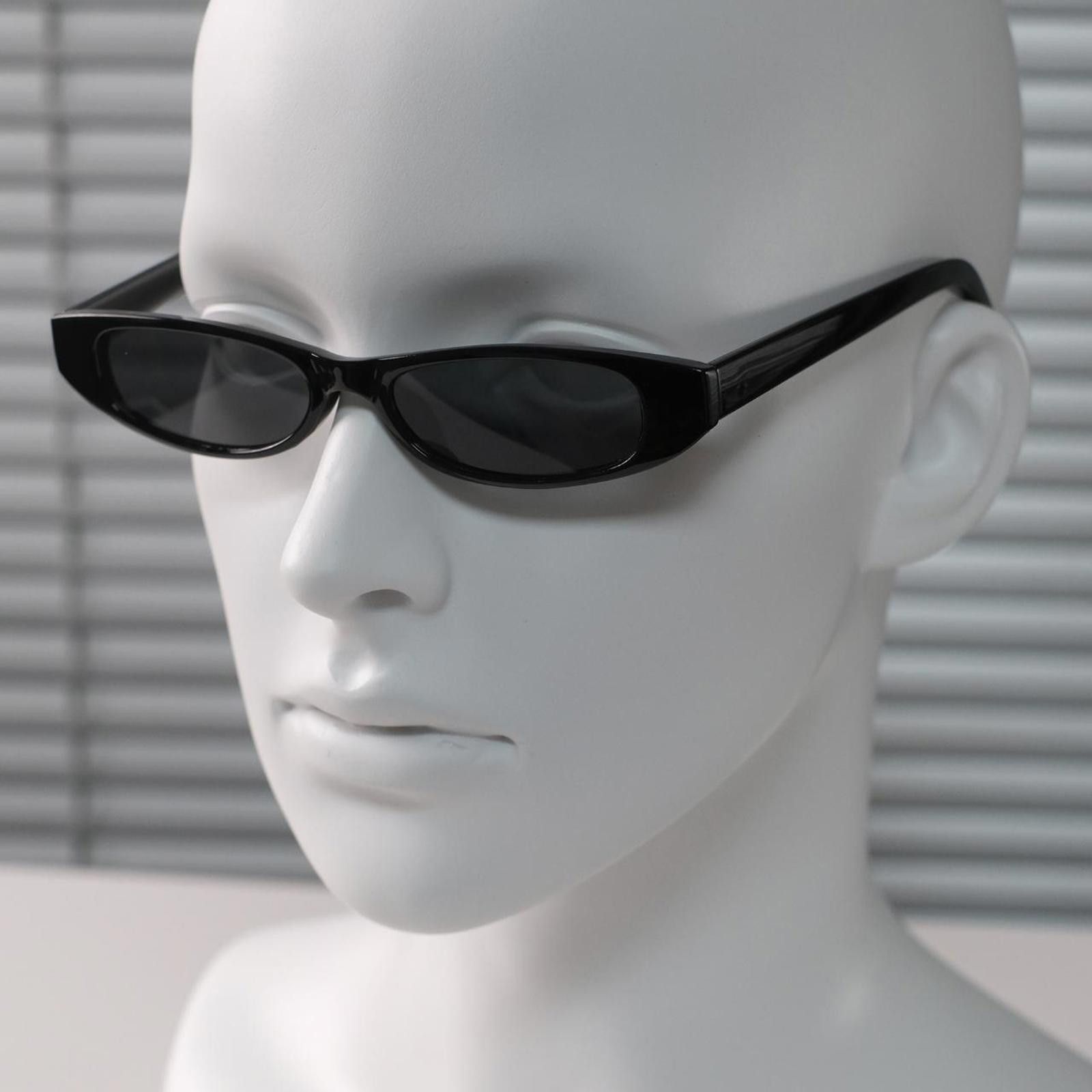 Japanese Brand Y2k Vtg Avant Garde Rectangular Black Sunglasses Unisex OS Size ONE SIZE - 1 Thumbnail