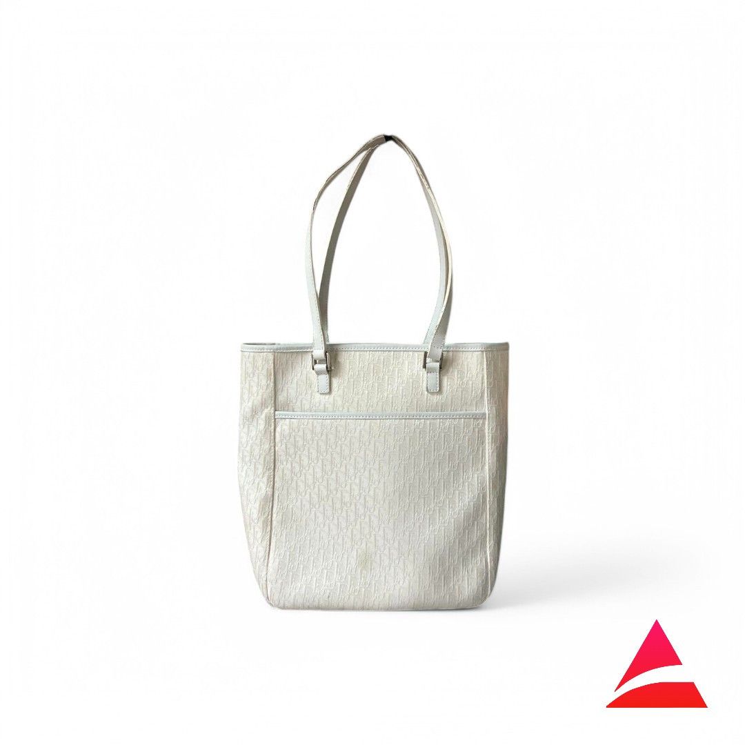 Dior Dior - White Leather Handbag Shoulder Bag Monogram Vintage Size ONE SIZE - 1 Thumbnail
