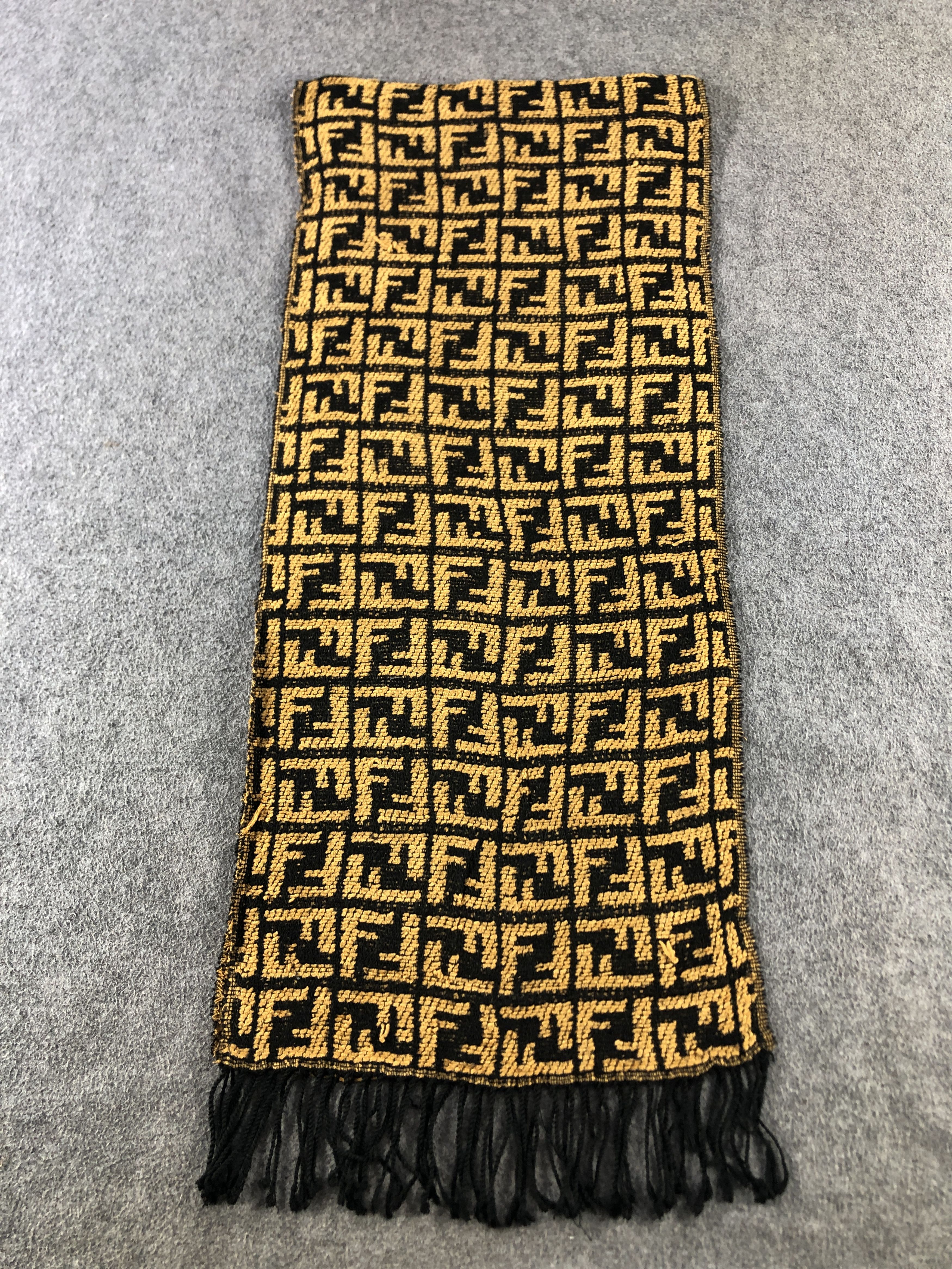 Fendi Fendi Monogram Scarf / Muffler / Neckwear P840 Size ONE SIZE - 3 Thumbnail