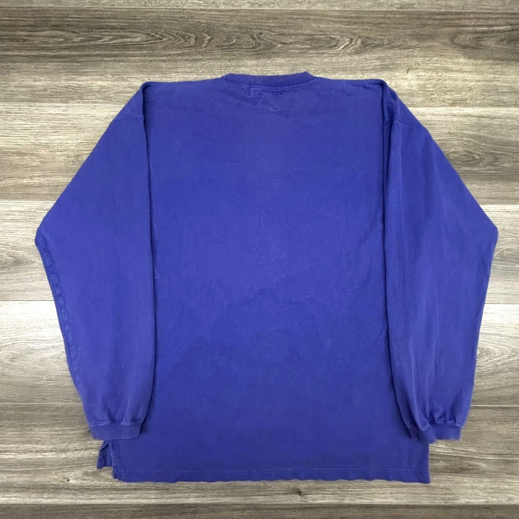 Eddie Bauer VINTAGE Eddie Bauer EBTEK Shirt Mens Large Blue World Wide Graphic 90s Canada Size US L / EU 52-54 / 3 - 3 Thumbnail