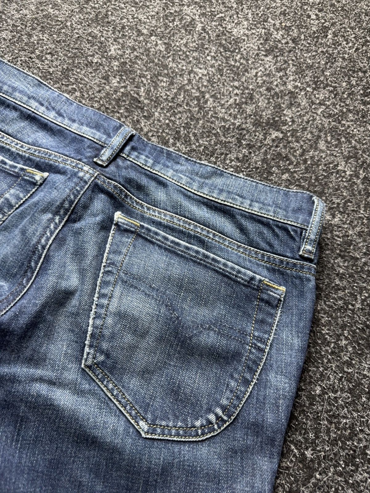 Diesel Luxury 00s Diesel LIV Jeans Distressed Y2K Wash Denim Size 30" / US 8 / IT 44 - 19 Thumbnail