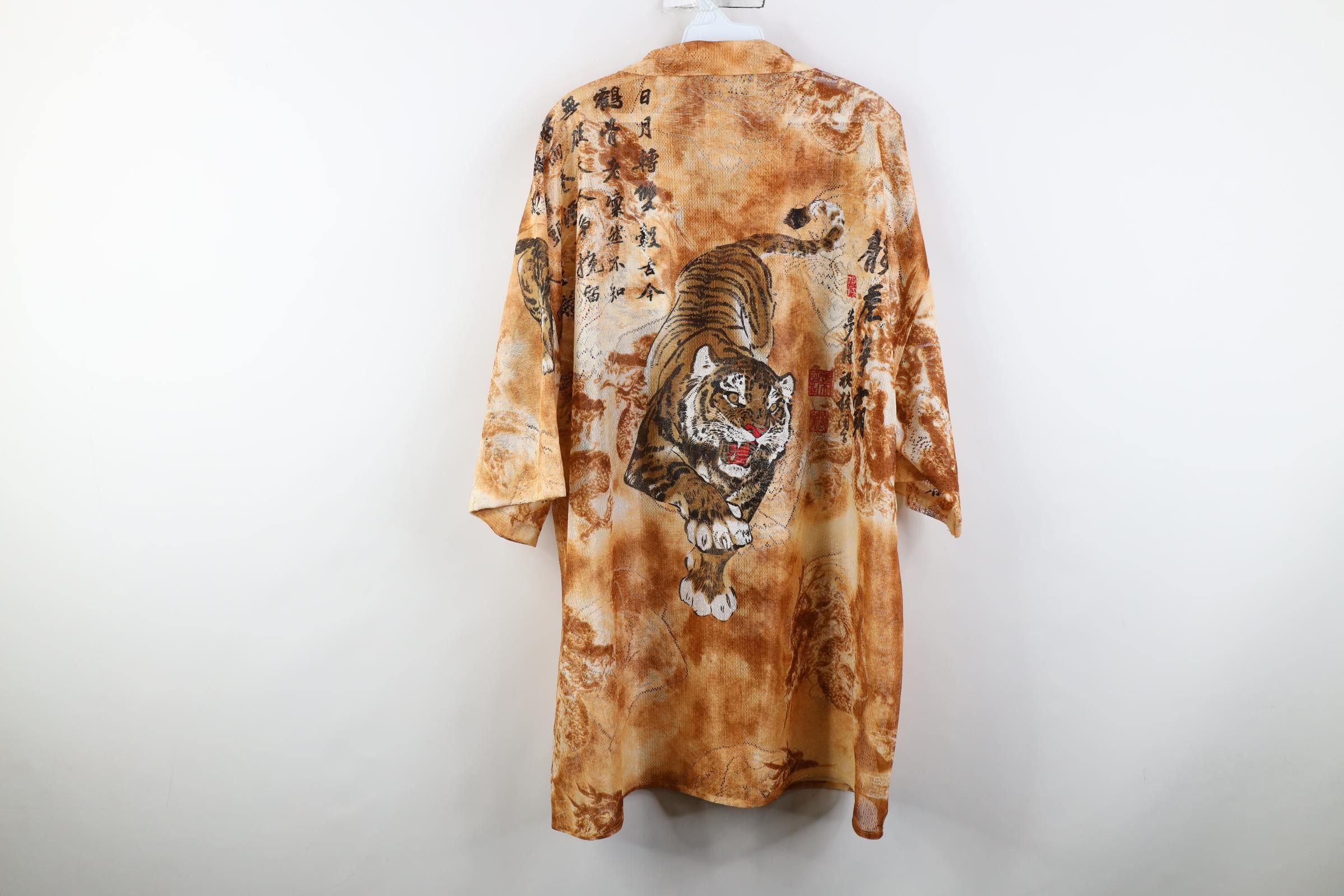Vintage Deadstock Vintage 90s Streetwear Tiger Short Sleeve Shirt Size US XXL / EU 58 / 5 - 11 Thumbnail