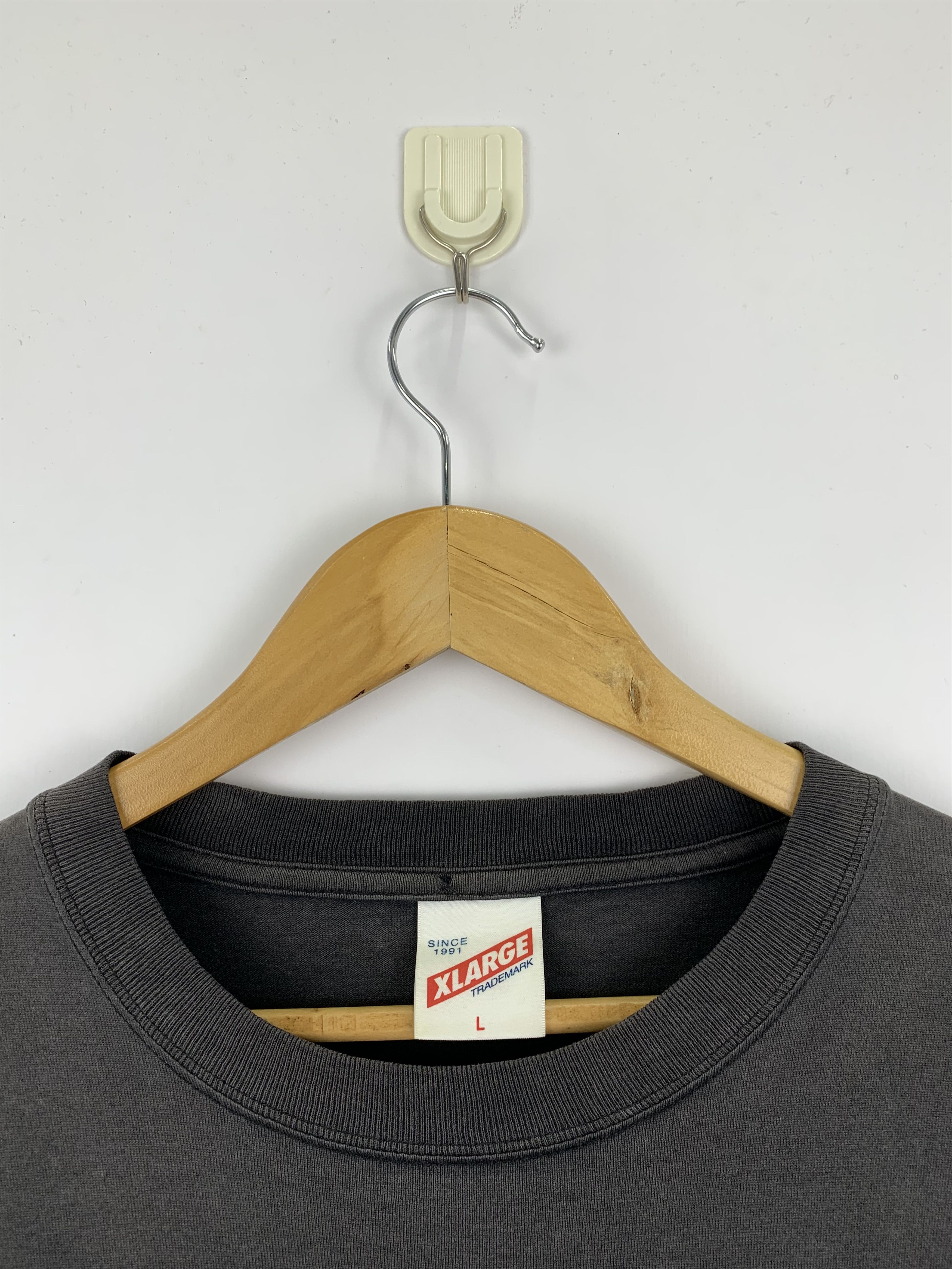 Vintage Vintage Xlarge Photo Tee Logo Tee TA0063 Size US L / EU 52-54 / 3 - 9 Thumbnail