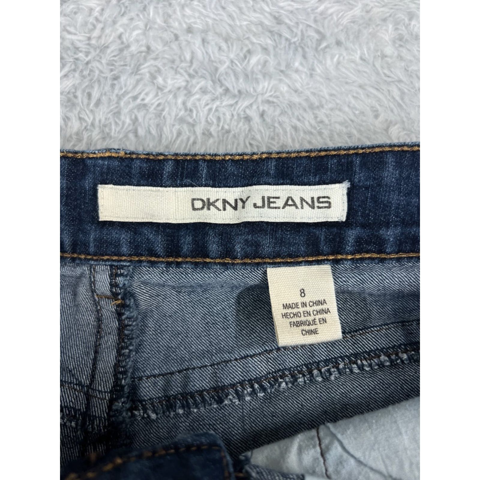 DKNY DKNY Jeans Women's 8 Blue Denim Bootcut Mid Wash Distressed Cotton 32x31 Pants Womens Jeans Bootcut Denim Blue 90s Modern Size 30" / US 8 / IT 44 - 6 Thumbnail