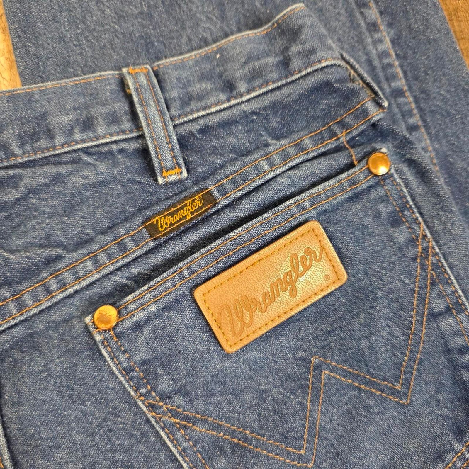 Wrangler Wrangler Classic Blue Jeans Cowboy Straight Leg Cotton Denim Size US 32 / EU 48 - 5 Thumbnail