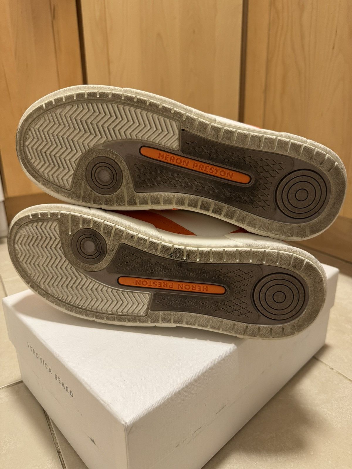 Heron Preston Heron Preston Low Key Logo Low-Top Leather Sneakers Size 41 Size US 8 / EU 41 - 9 Thumbnail