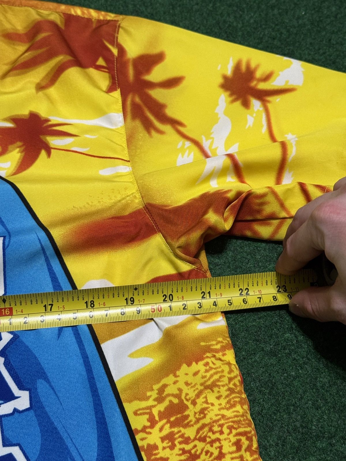 Nickelodeon Spongebob Hawaiian Surfer Nickelodeon L AOP Button Up Shirt Size US L / EU 52-54 / 3 - 6 Thumbnail