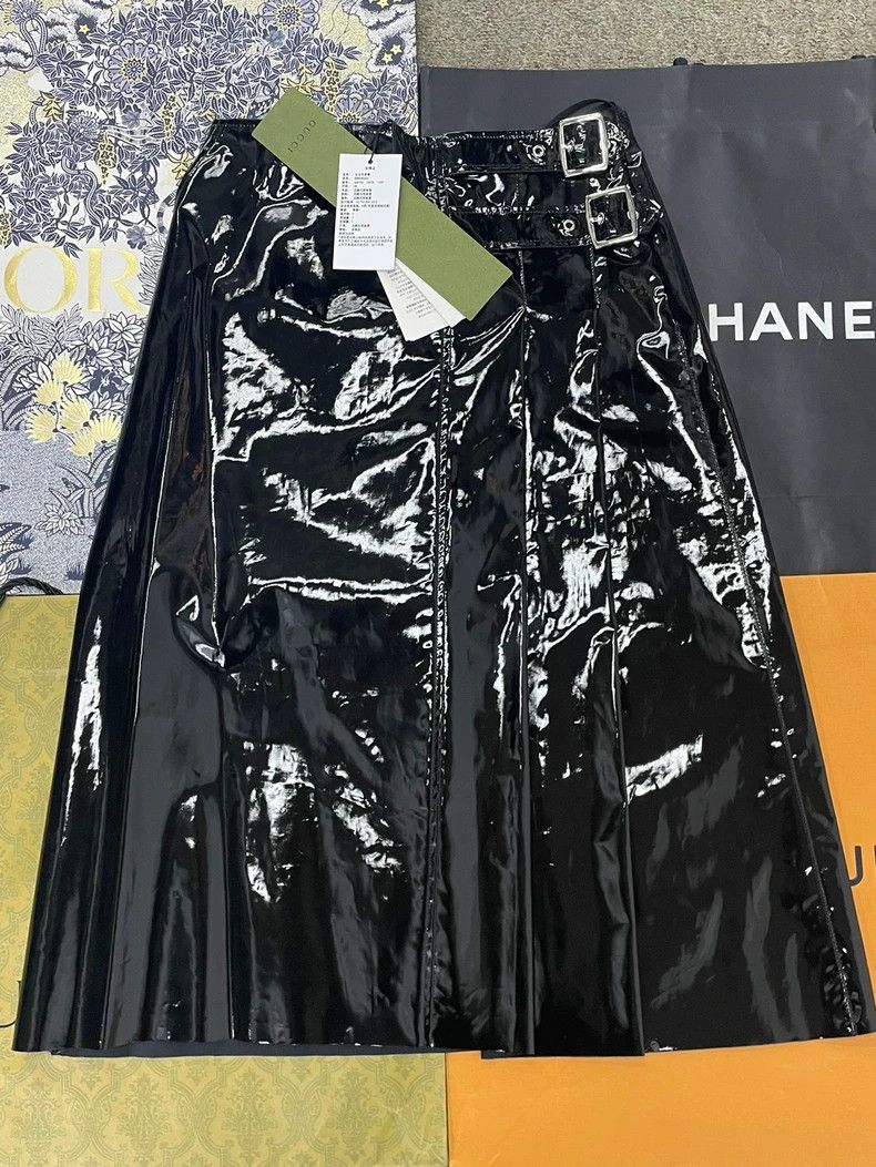 Gucci Gucci Black Patent Leather Pleated Skirt - dmc Size US 31 - 1 Thumbnail