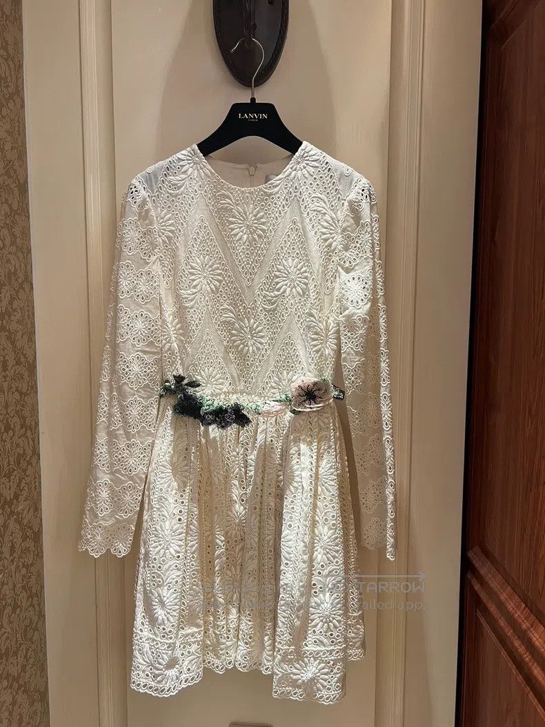 Valentino Valentino Embroidered dress Size S / US 4 / IT 40 - 1 Thumbnail