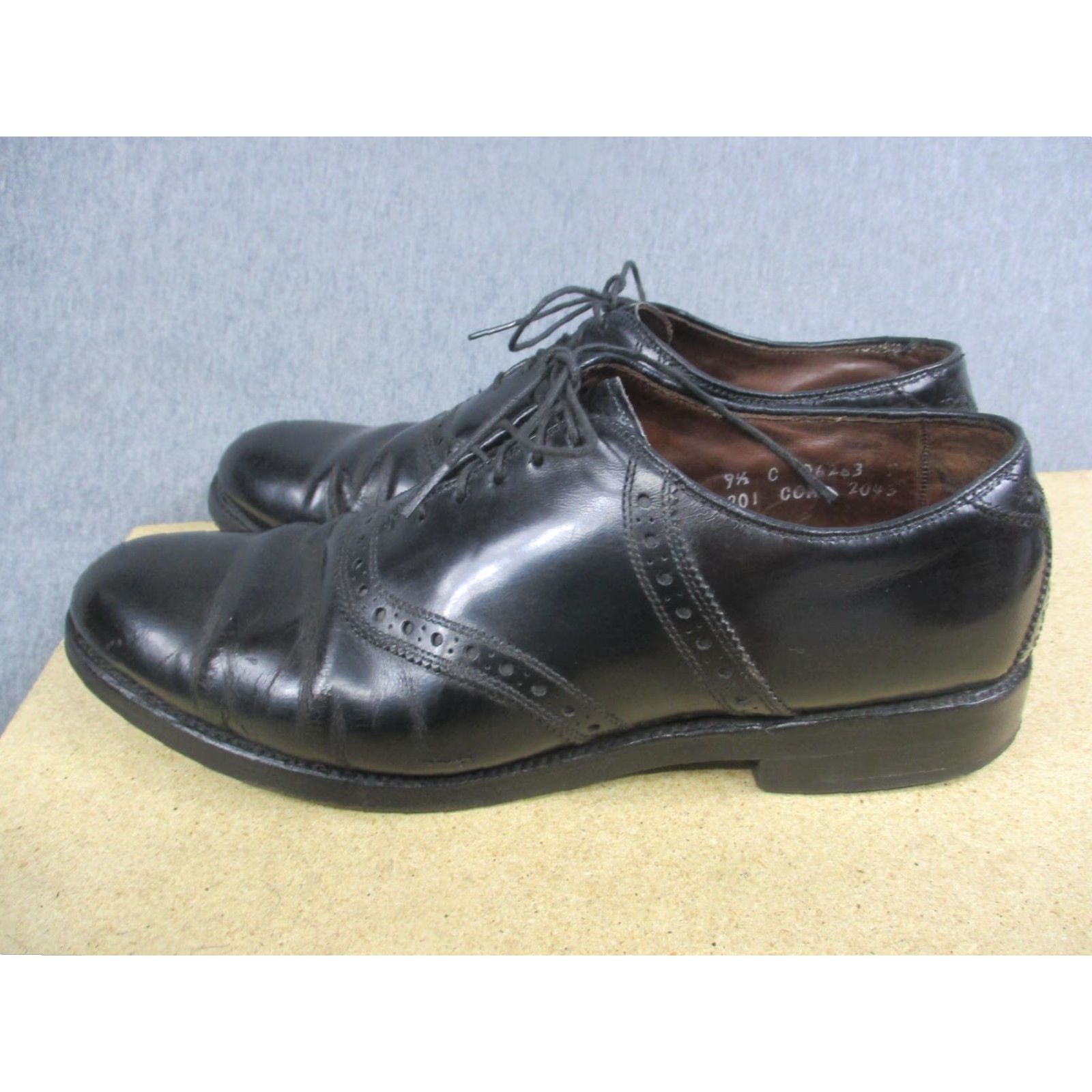 Allen Edmonds Allen Edmonds Dress Shoes Mens 9.5 C Black Cap Toe Oxford Leather Shoes Size ONE SIZE - 3 Thumbnail