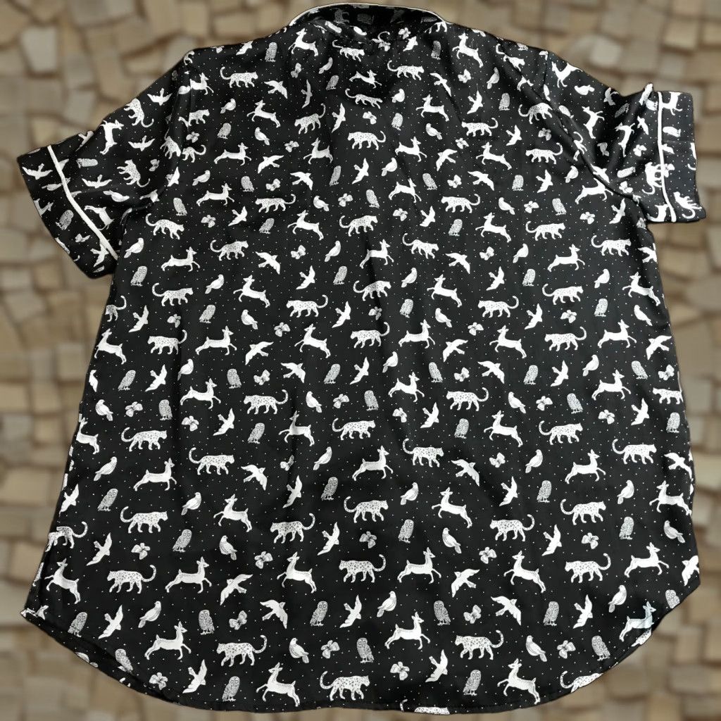 Loft LOFT Shirt Women’s Size Medium Black White Wildlife Sleepwear Button Up Size M / US 6-8 / IT 42-44 - 1 Thumbnail
