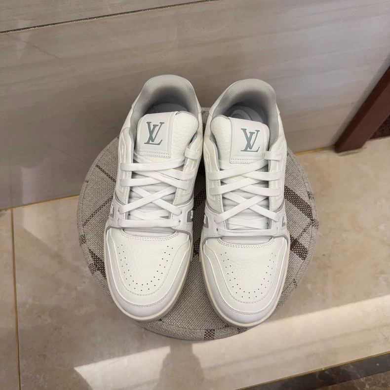 Louis Vuitton Louis Vuitton Trainer White Low-Top Sneakers - dmc Size US 6.5 / EU 39-40 - 1 Thumbnail