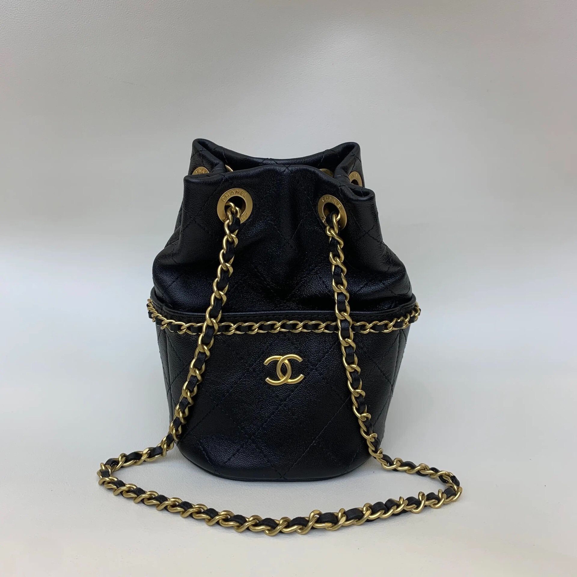 Chanel Pre-loved Bag Very good condition Size ONE SIZE - 1 Thumbnail
