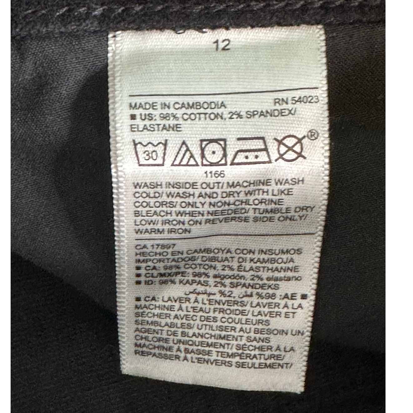 Old Navy Old Navy Rockstar black velvet mid rise jeans size 12 Size 34" / US 12 / IT 48 - 4 Thumbnail