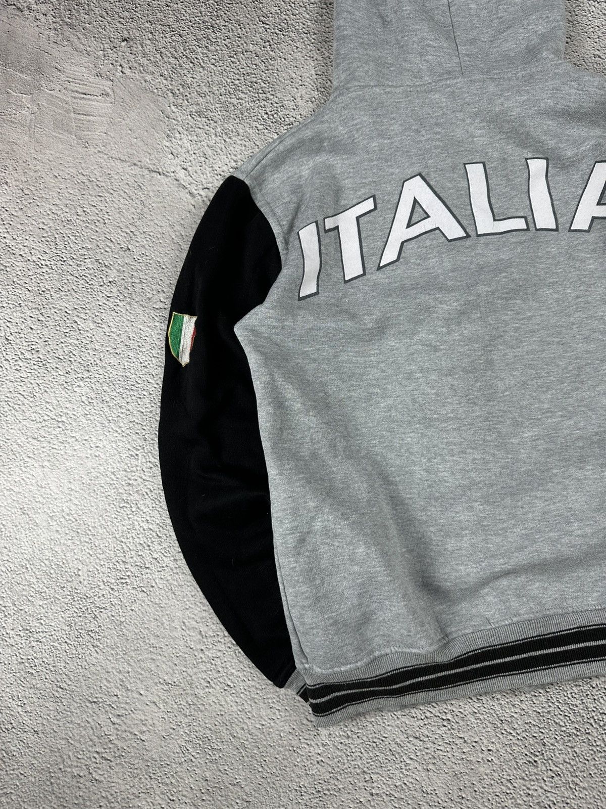 Japanese Brand Italia Full Zip Hoodie Y2K Soccer Jersey Blockcore Style Size US M / EU 48-50 / 2 - 8 Thumbnail