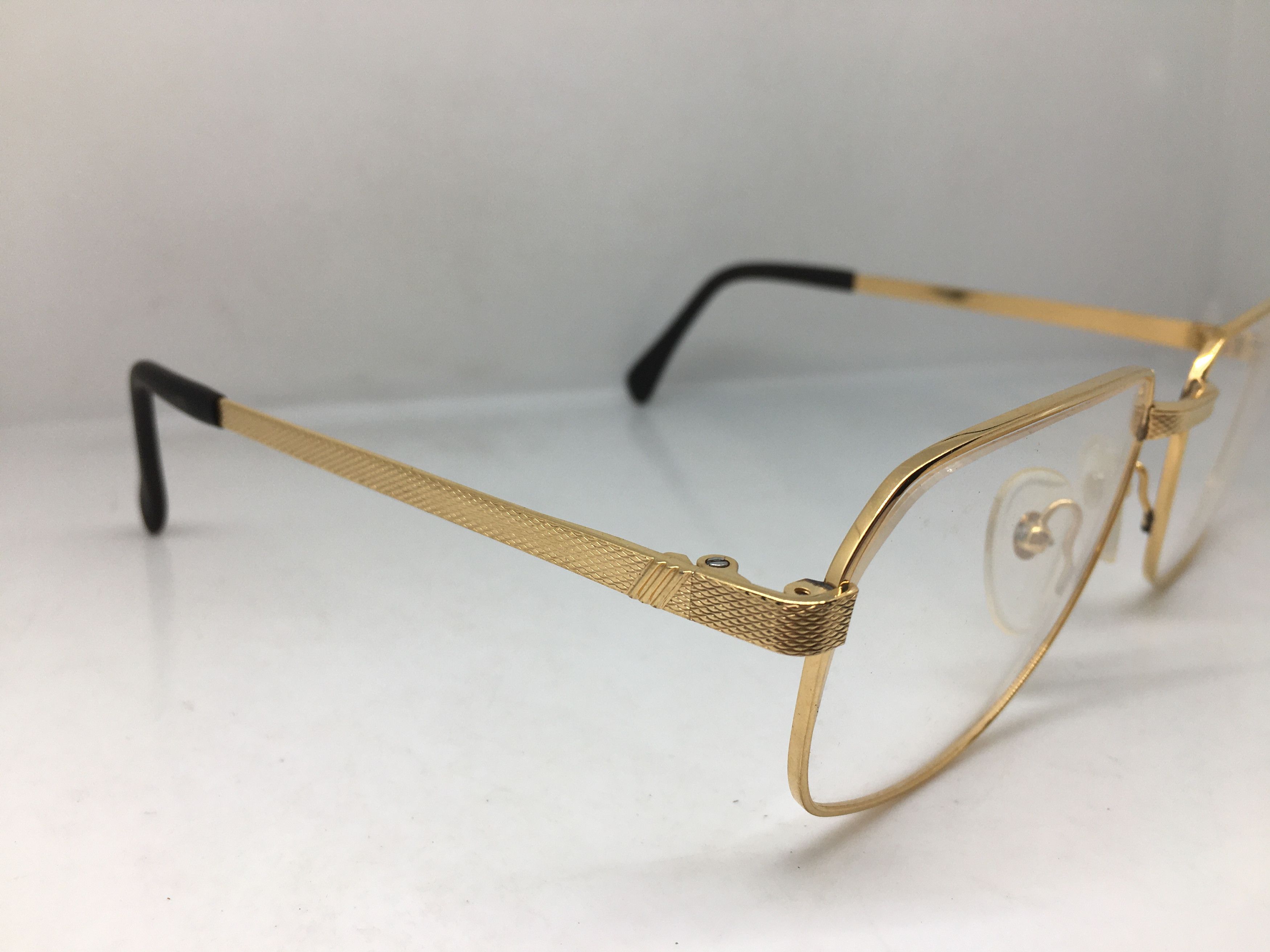 Vintage Vintage BIG BEN Gold Eyeglasses Frame Japan Size ONE SIZE - 2 Thumbnail