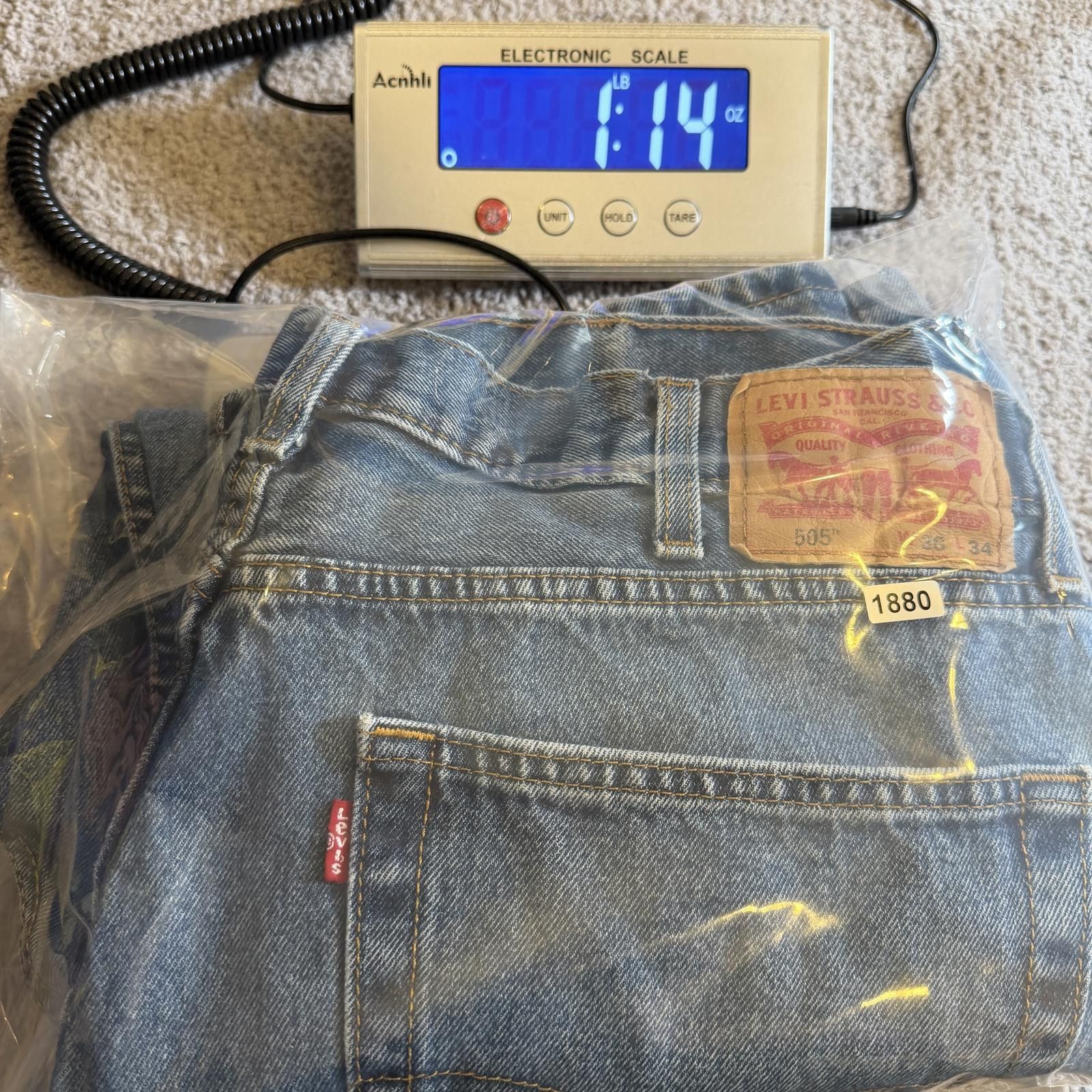 Levi's Levis 505 Jeans Mens 38x34 Blue Straight Leg Medium Wash Size US 38 / EU 54 - 10 Thumbnail