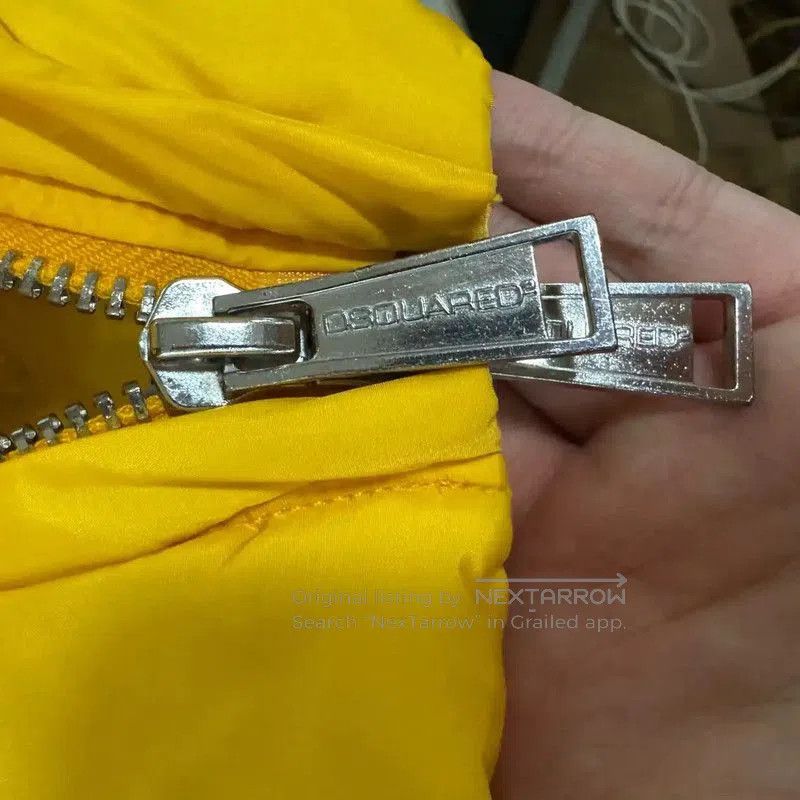 Dsquared2 DSQUARED2 Women's Yellow Leather Puffer Jacket . Size XXS / US 00 / IT 34 - 6 Thumbnail