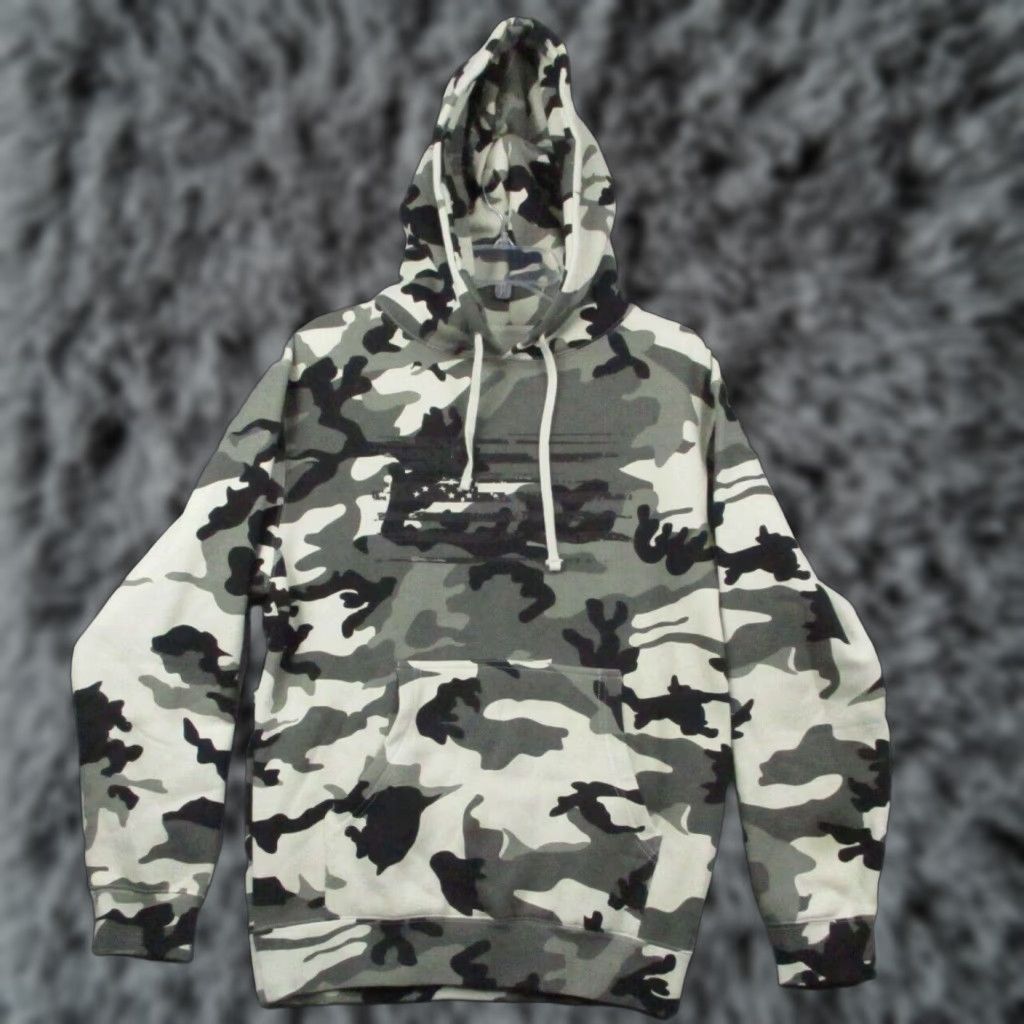 Vintage Independent Trading Company Camo Hoodie Small Pockets Flag Mens Shirt Size US S / EU 44-46 / 1 - 1 Thumbnail