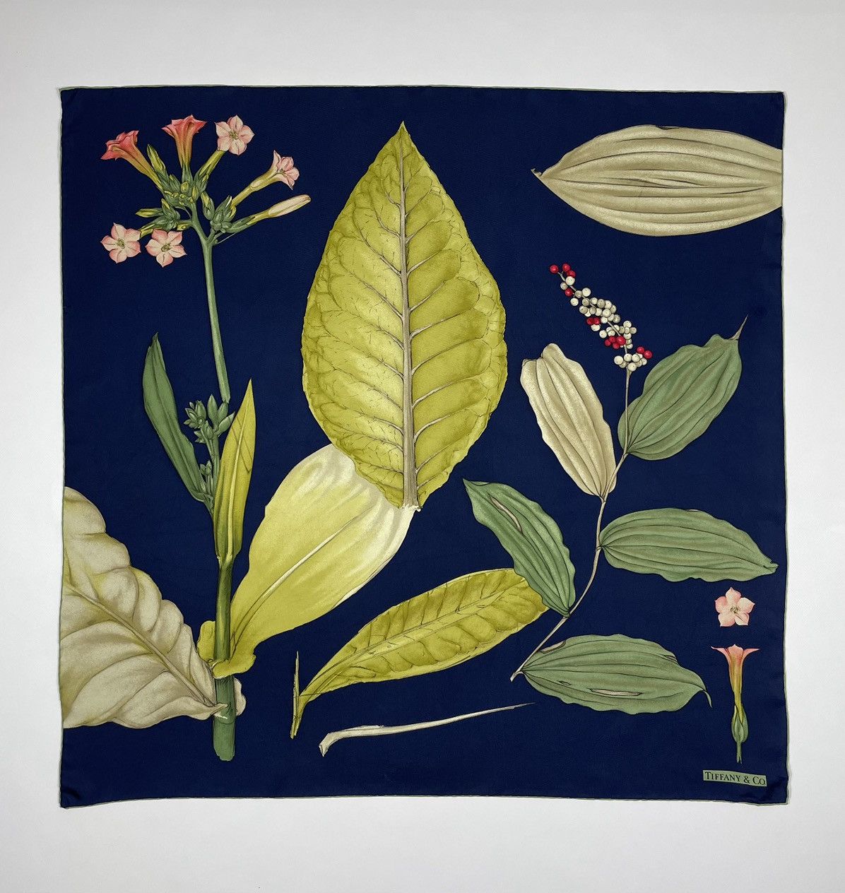 Tiffany & Co. × Vintage Tiffany & Co Silk Scarf Size ONE SIZE - 1 Thumbnail