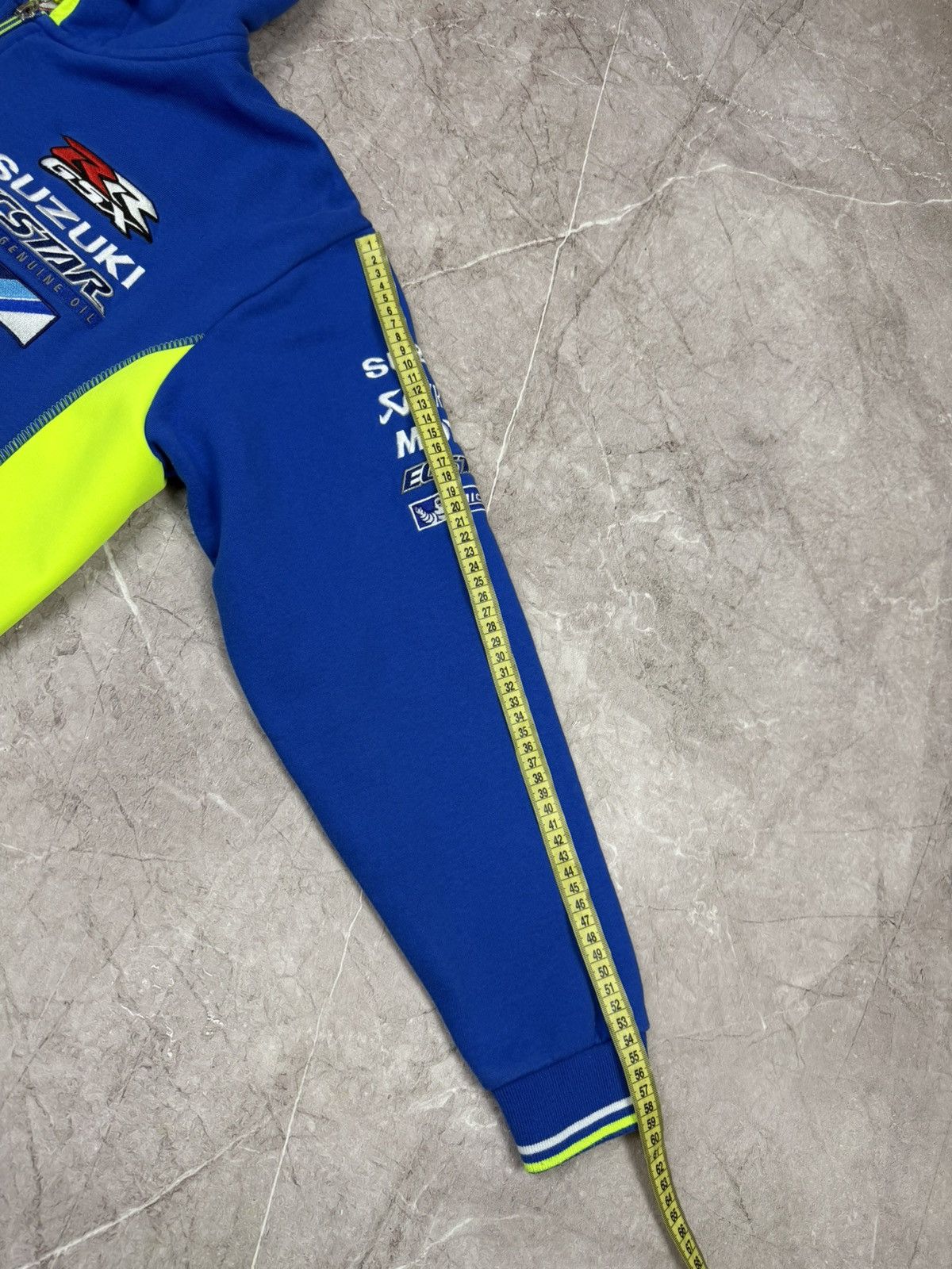 Vintage Vintage Y2K Suzuki Racing Zip Hoodie Size US S / EU 44-46 / 1 - 11 Thumbnail