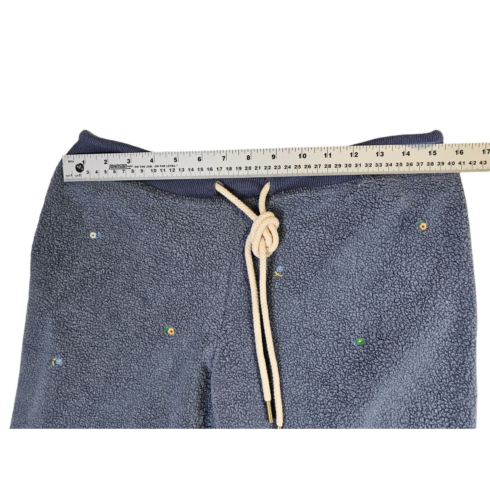 THE GREAT \Sherpa Floral Embroidered Cropped Sweatpants Size 25" / US 0 / IT 36 - 3 Thumbnail