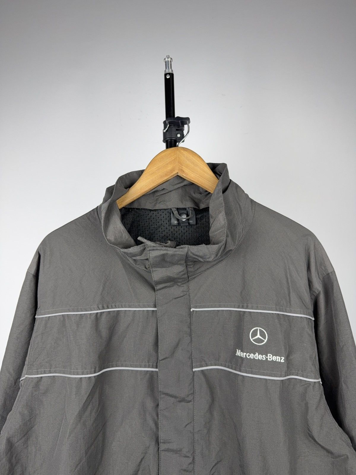 Mercedes-Benz 00s Racing Mercedes Benz Jacket Grey L Y2K Windbreaker Tech Size US L / EU 52-54 / 3 - 2 Thumbnail