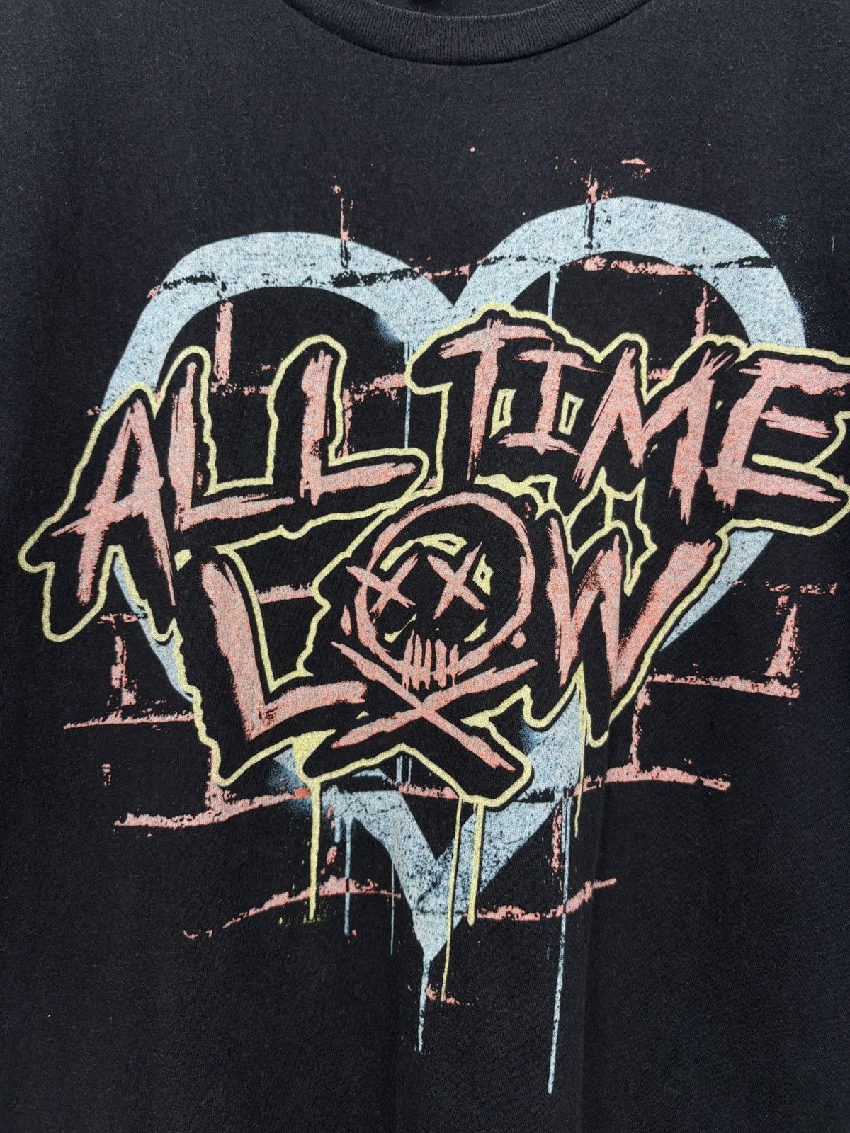 Band Tees All Time Low size M Size US M / EU 48-50 / 2 - 3 Thumbnail