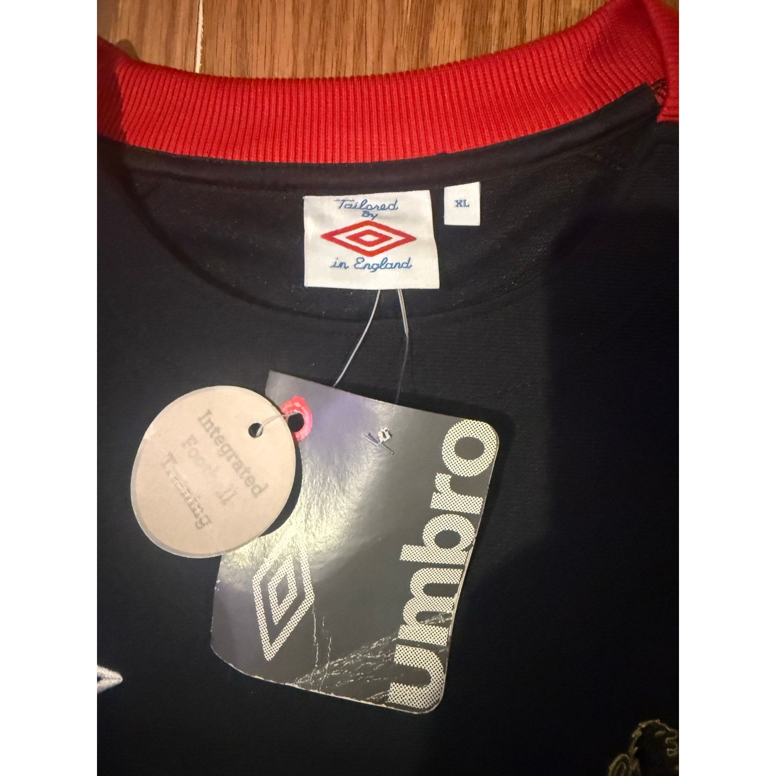 Umbro Umbro Sunderland AFC Training Sweatshirt made in England XL Size US XL / EU 56 / 4 - 2 Thumbnail