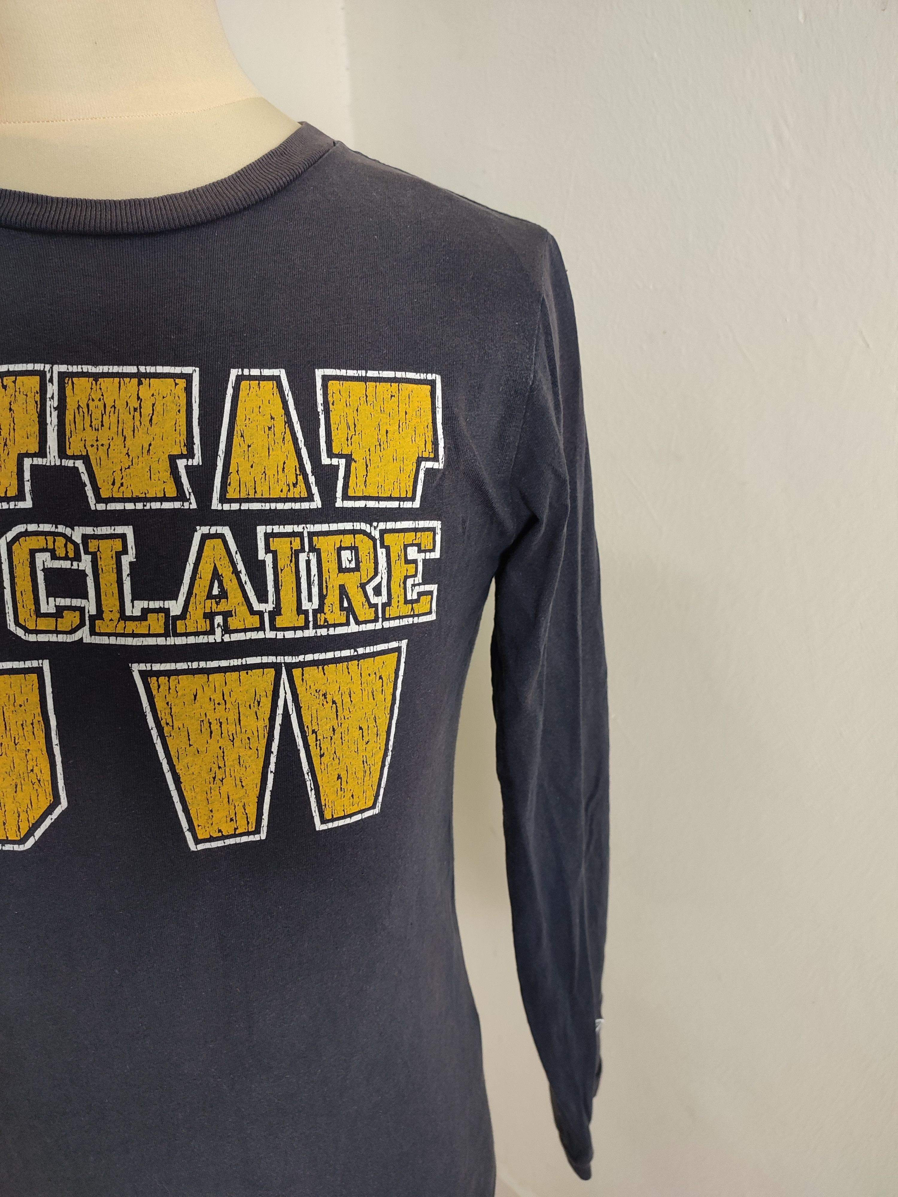 Champion Vintage 90s EAU Claire Champion Long Sleeve Size US S / EU 44-46 / 1 - 2 Thumbnail