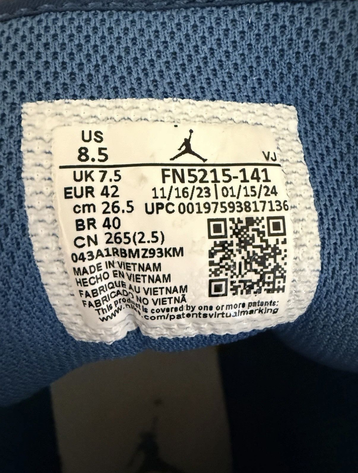 Nike 8.5 Air Jordan Retro 1 Mid white industrial blue Size US 8.5 / EU 41-42 - 4 Thumbnail