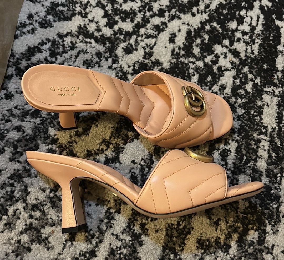 Gucci Gucci Women’s Double G Slide Sandal size 38.5 Size US 8.5 / IT 38.5 - 3 Thumbnail