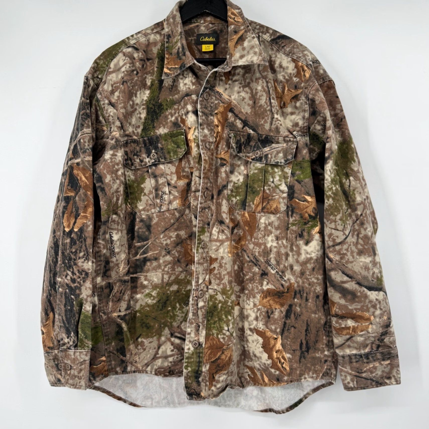 Vintage Cabelas Mens Woodland Zonz Camo Large Long Sleeve Button Up Shirt Size L Hunting Camouflage Workwear Casual Breathable Fall Spring Shirt Mens Brown Size US L / EU 52-54 / 3 - 2 Thumbnail