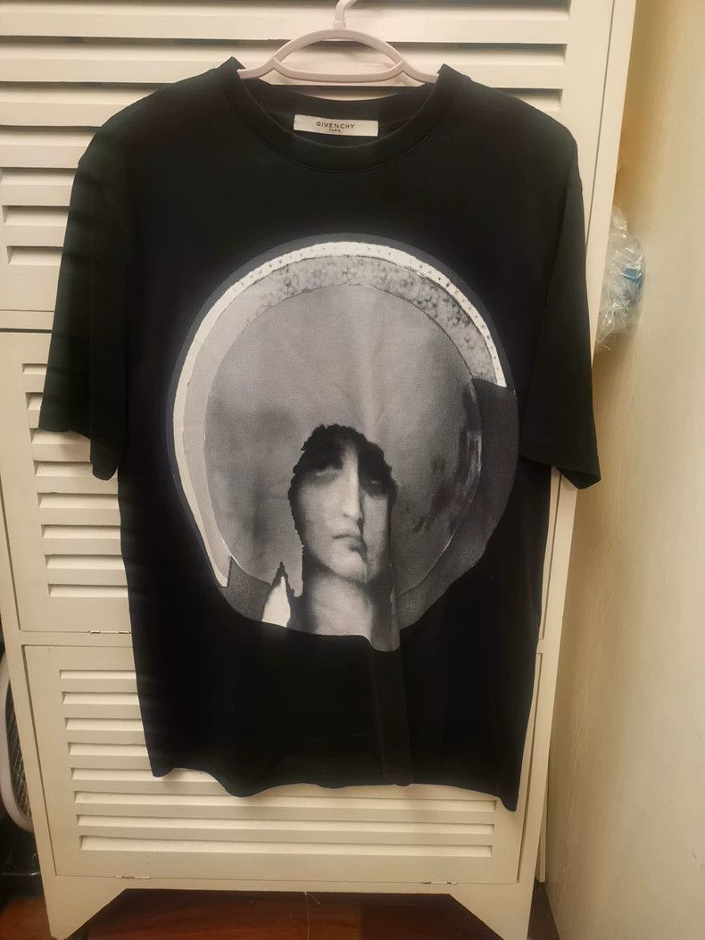 Other Givenchy Short sleeve T-shirt Size US XS / EU 42 / 0 - 1 Thumbnail