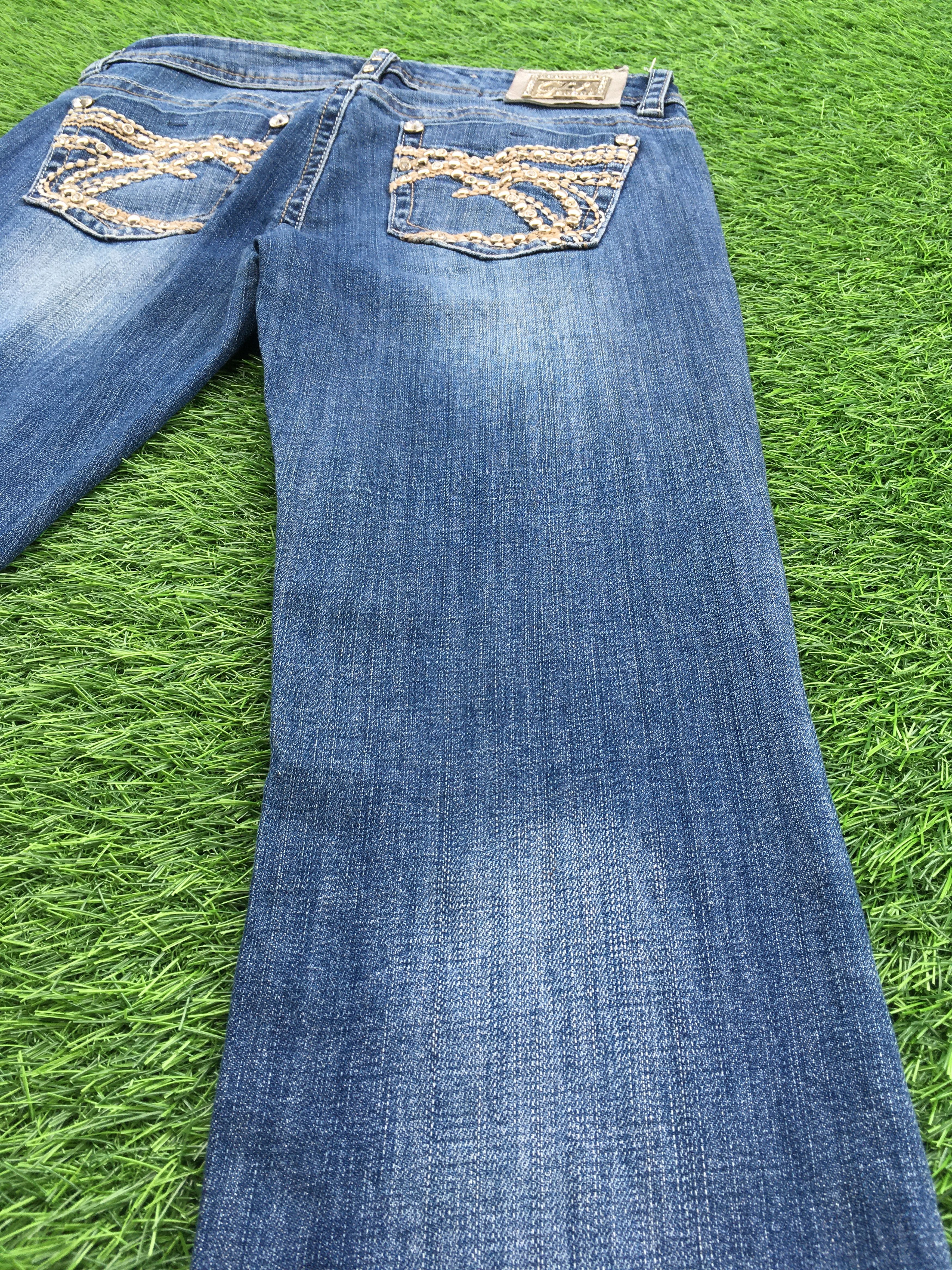Grace in LA × Jean low-rise embellished embroidered signature boot jeans D-976 Size 26" / US 2 / IT 38 - 7 Thumbnail