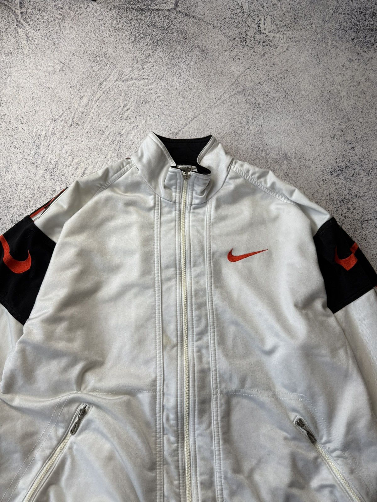 Nike Vintage Nike Zip Up Hoodie USA Big Swoosh Y2K Size US L / EU 52-54 / 3 - 19 Thumbnail