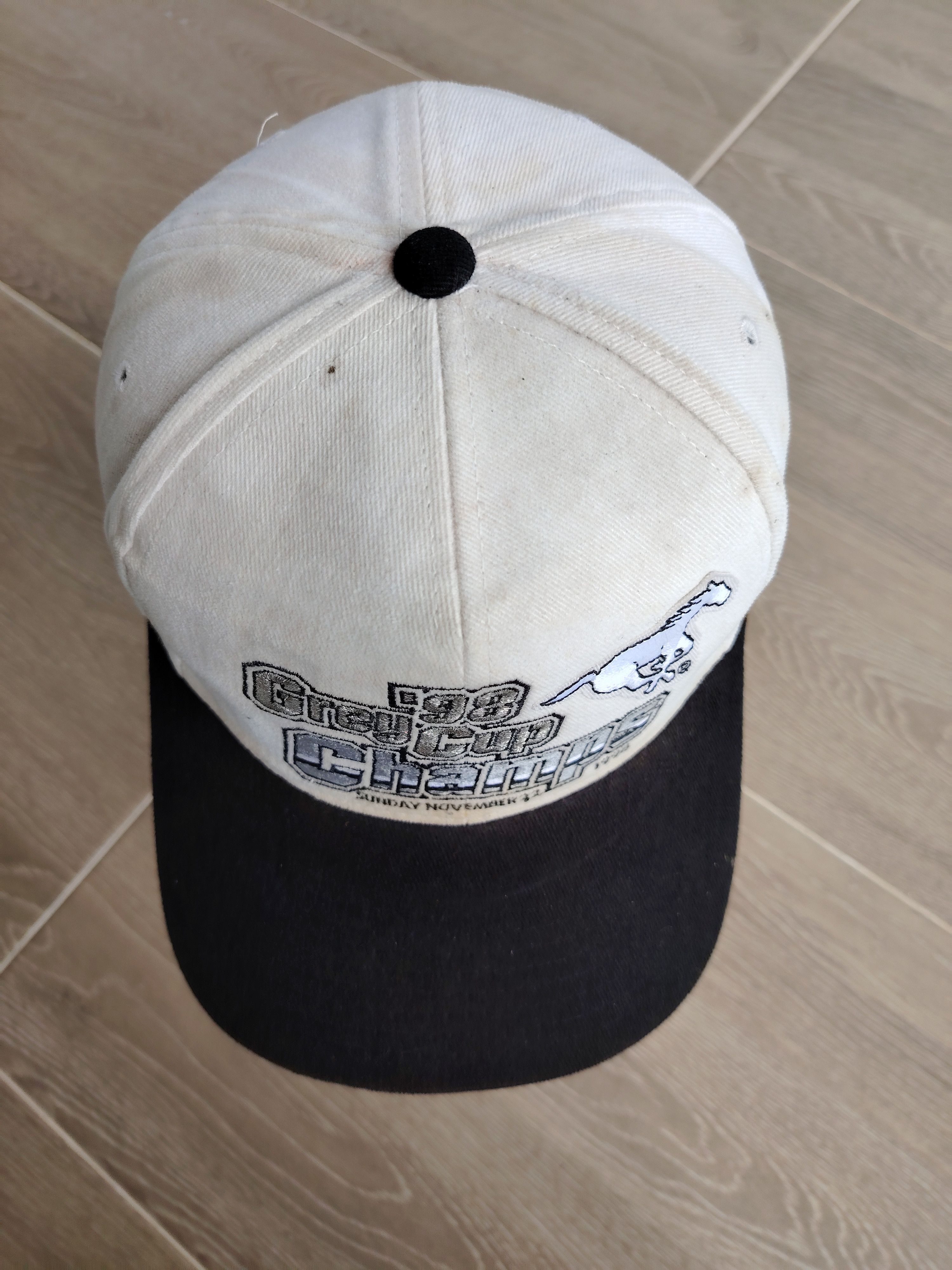 Starter × Vintage Vintage 98 Grey Cup Champs x Starter x CFL Snapback Hat Size ONE SIZE - 2 Thumbnail