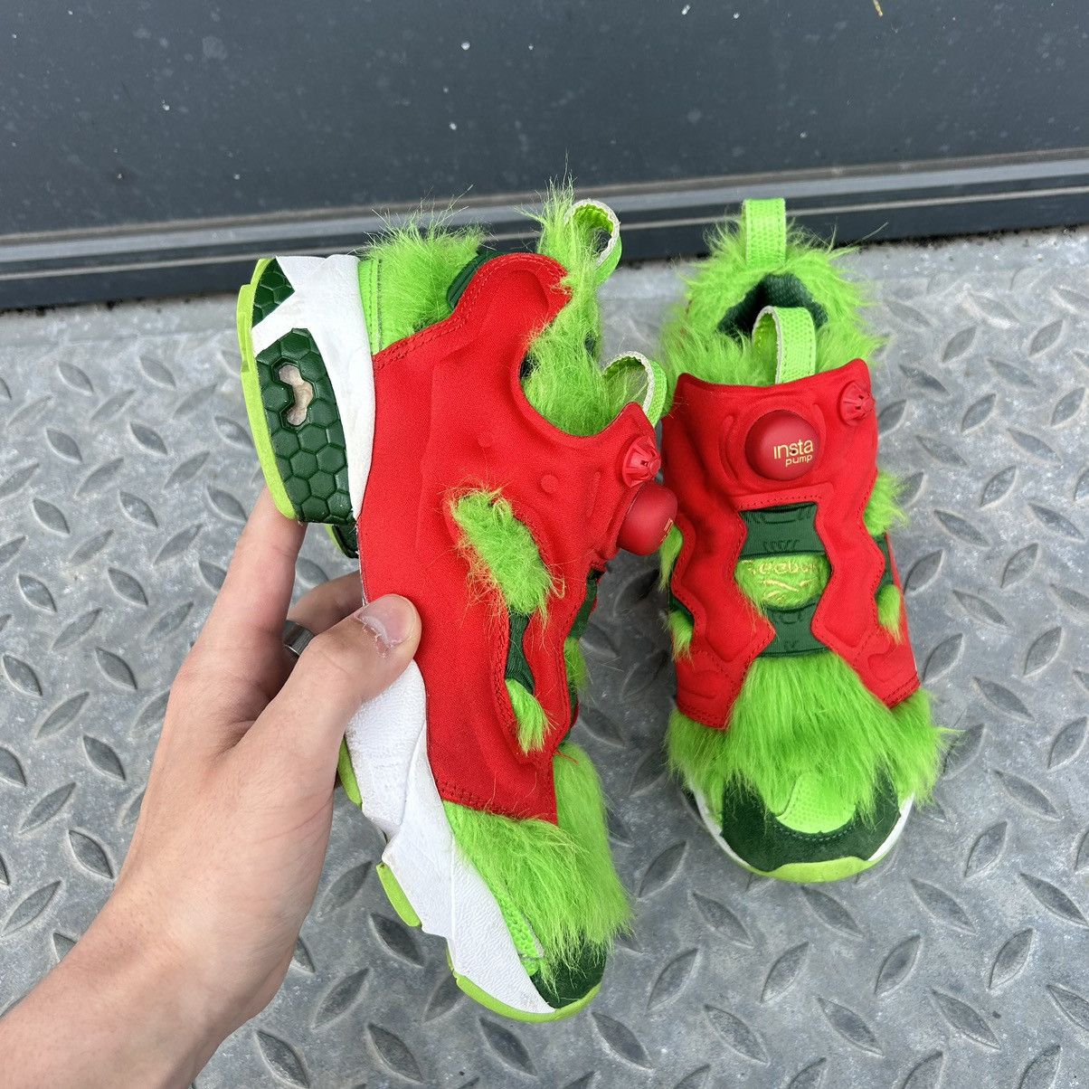 Reebok Reebok x grinch fury Size US 7.5 / IT 37.5 - 7 Thumbnail